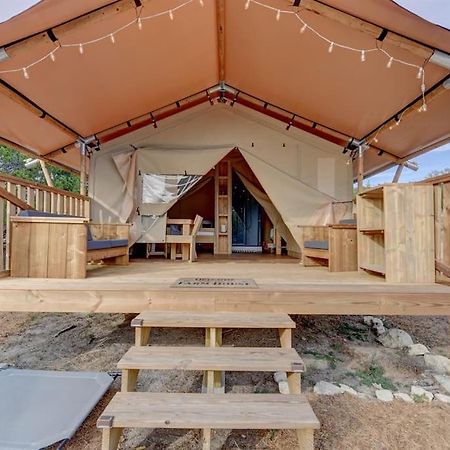 Hotel 12 Fires Luxury Glamping With Heating #3 Johnson City Zewnętrze zdjęcie